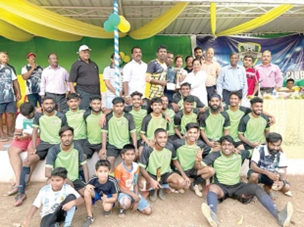 Peddem Bomm emerge champs