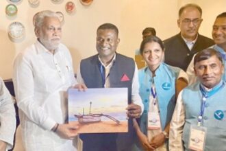 Pele appeals to Union Min to resolve issues of Goan fishermen