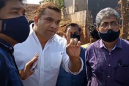 Penha de Franca villagers gherao GSIDC authorities for closing road