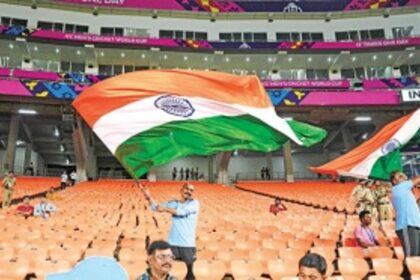 People are offering their bedrooms and loos for 500 bucks for cricket fans to freshen up before the Indo-Pak game