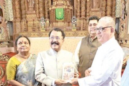 People are supreme: Guv urges elected representatives to reach out to citizens