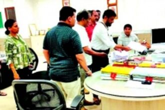 People’s group seeks ban on EVMs for ‘transparent elections’