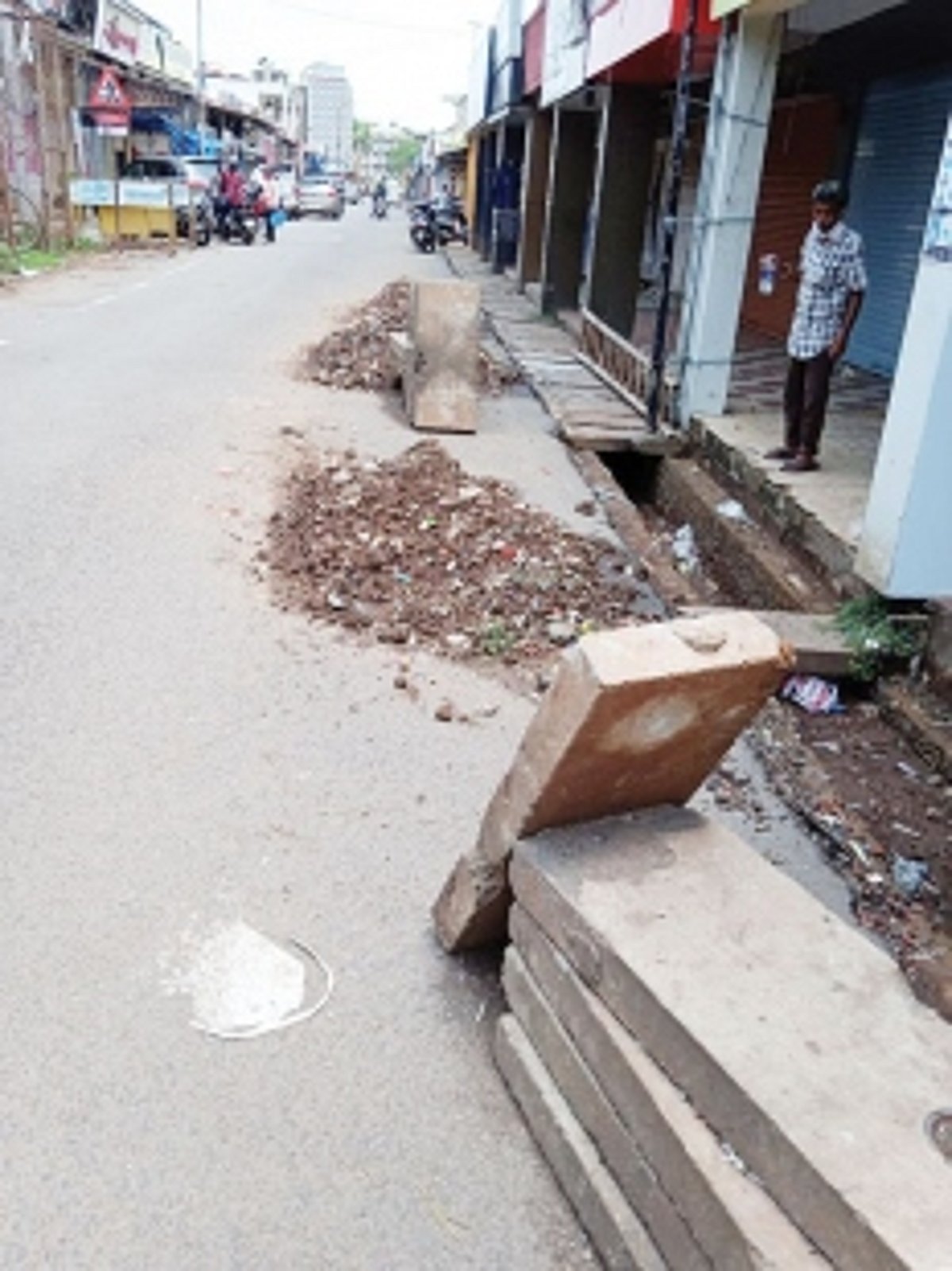 Pereira promises waste collection   in New Market shortly