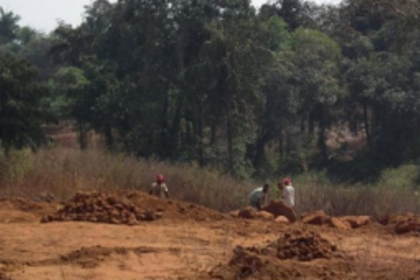 Permit for residence in private forests to relieve land owners