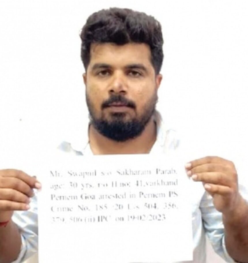 Pernem police nabs history sheeter for snatching silver chain of Traffic Marshall