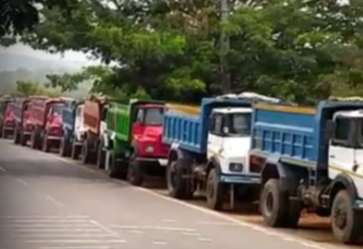 Pernem truckers stick to their market rate demand over transportation