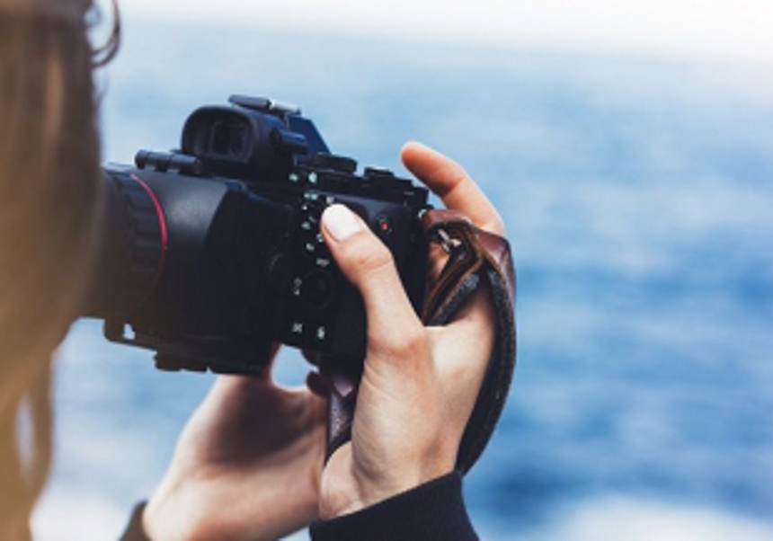 Photographers ask for  nod to cover weddings