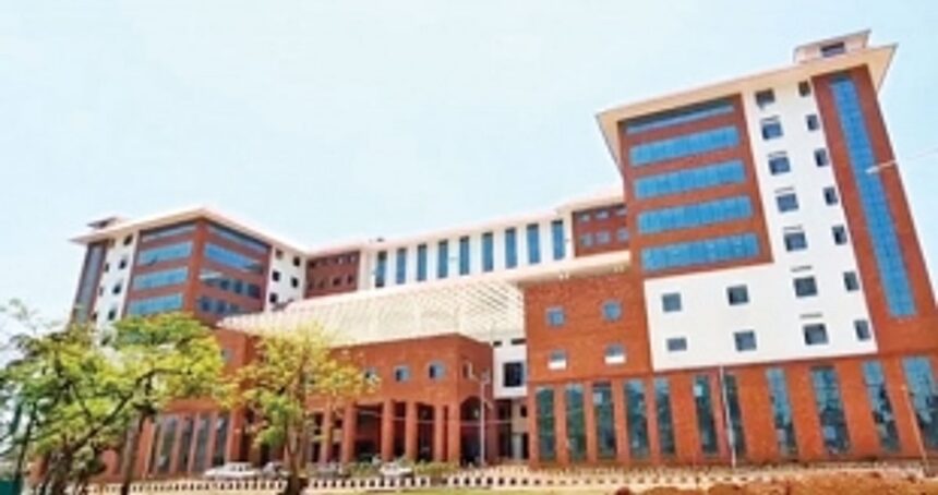 Photography near  Super-specialty Block banned