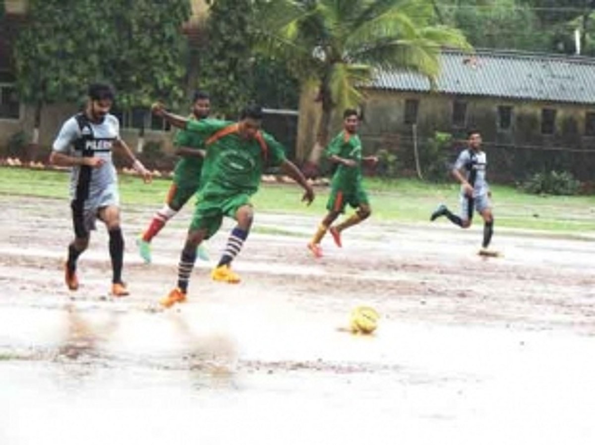 Pilerne SC storm     into quarter-finals