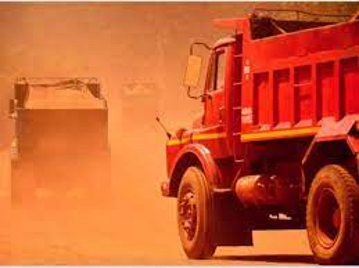 Pilgaon villagers halt mineral trucks citing safety fears