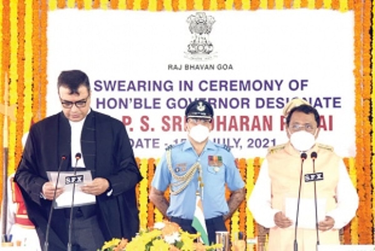Pillai takes oath as Governor