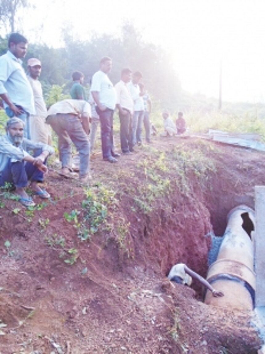 Pipeline at Keri bursts again after it was repaired on war-footing