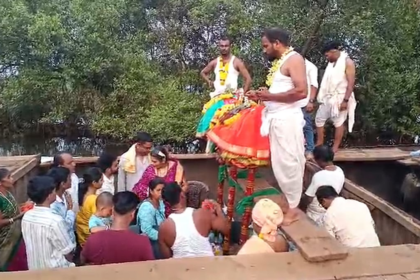 Piso Rawalnath Deity from Mashel, Goa Makes Traditional Journey to Maye Village by Boat