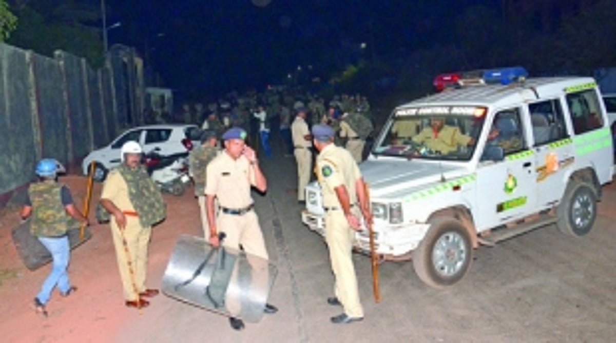 'Plastic Surgery' ON CASH will it affect JAILBIRDS?