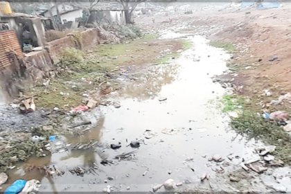 Plastic bags, bottles, human excreta choke once beautiful Cunchelim stream