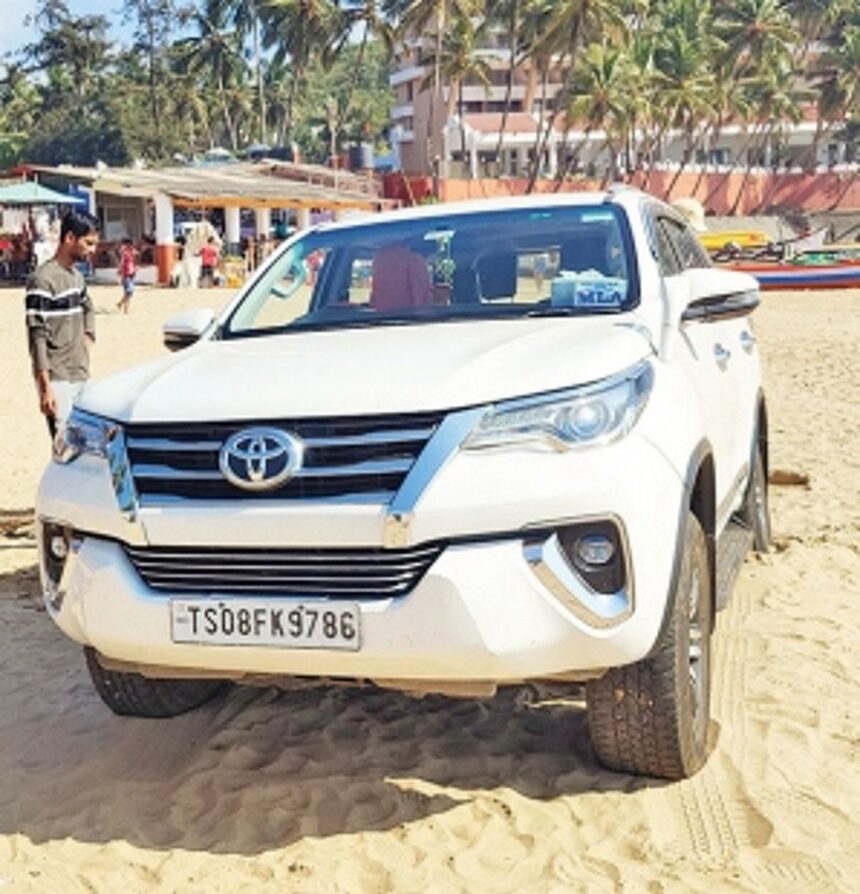 Police book tourist for driving car on Bogmalo beach