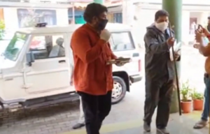 Police detain MMC councillor