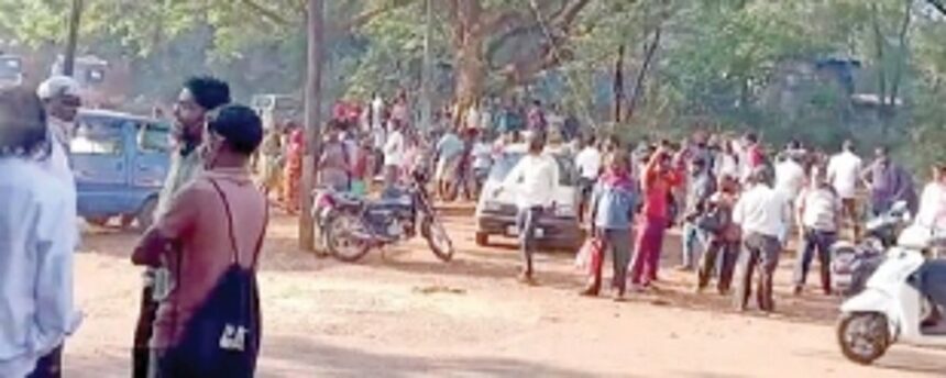 Police help sought to control migrant workers looking for daily jobs in Ponda