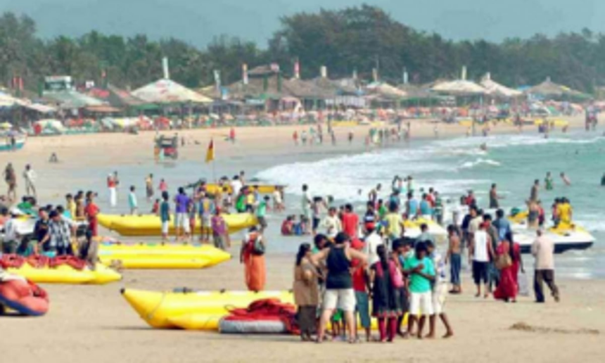 Police intensifies patrolling along coast as State witnesses surge in tourists 1 Police intensifies patrolling along coast as State witnesses surge in tourists