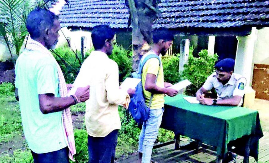 Police ramp up tenant verification across South Goa, process 37,400 forms so far this year 1 Police ramp up tenant verification across
South Goa, process 37,400 forms so far this year