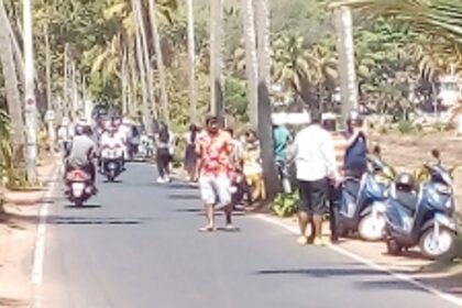 Police should manage tourists at  ‘Maddani’ road: Parra sarpanch