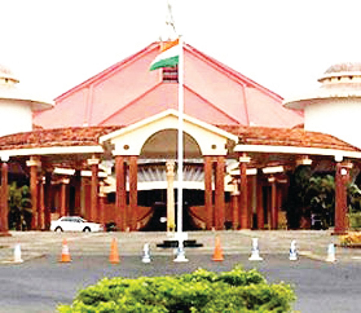 Political parties have  messed up Goa