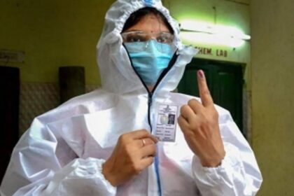 Polling staff, COVID positive voters  have to wear PPE kits: HM