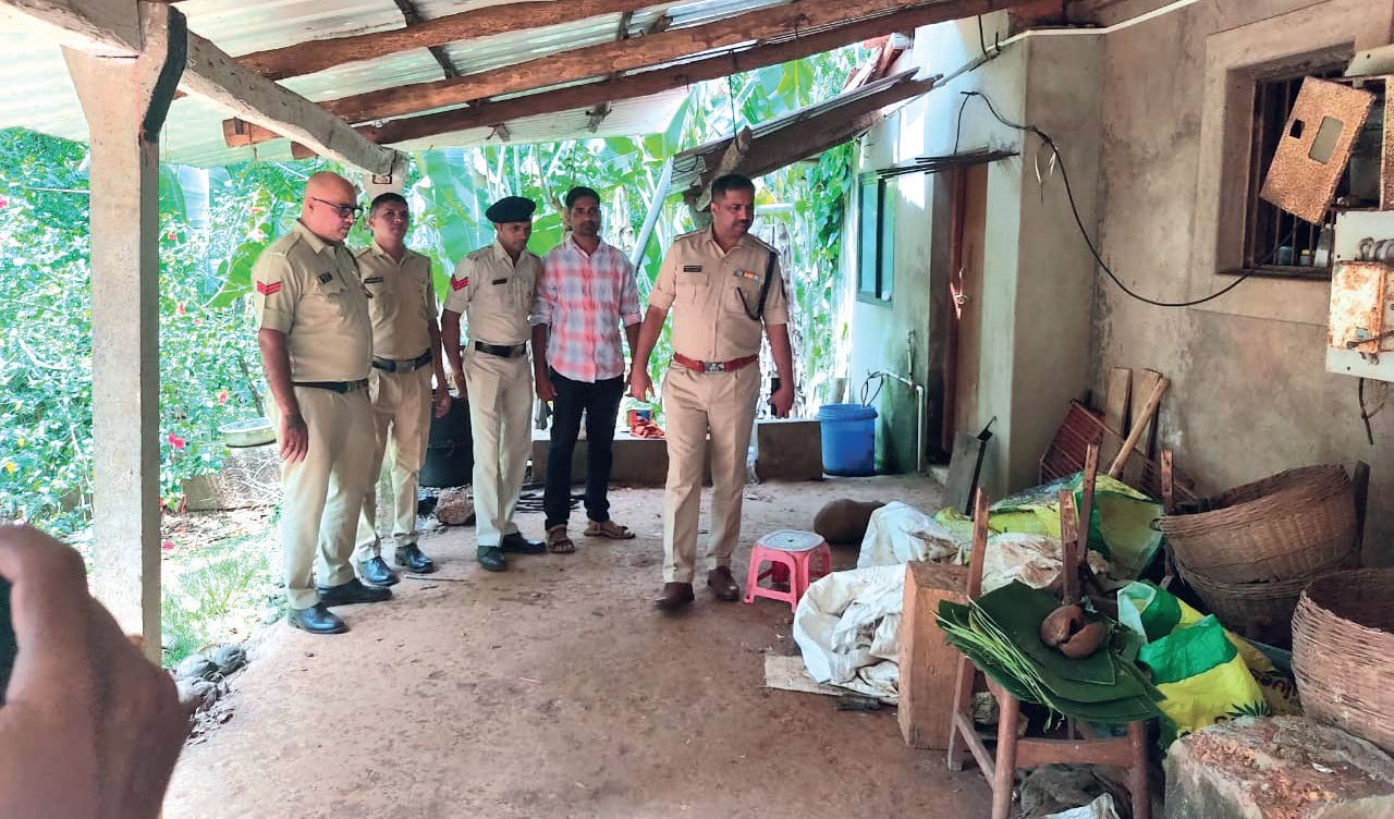 Ponda Man Arrested for Allegedly Killing Brother-in-Law Over Chicken Meal Dispute