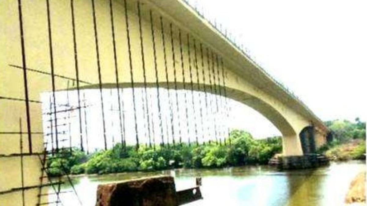 Ponda Residents Raise Alarm Over Crumbling Borim Bridge, Poor Healthcare Facilities