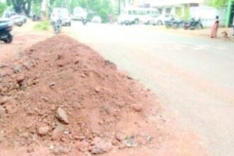 Ponda dogged by severe dust pollution, causing nuisance to students and passers-by