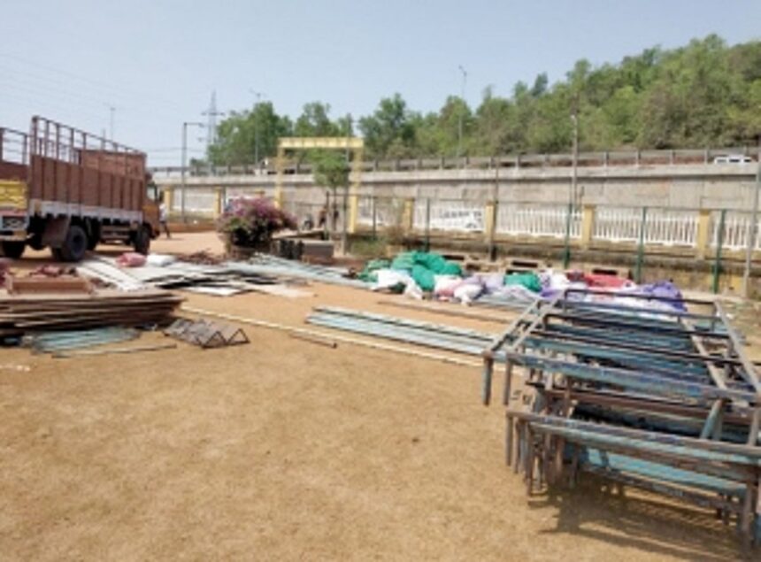 Ponda football ground given for religious prog for ‘15 days’; players and Shiv Sena workers protest