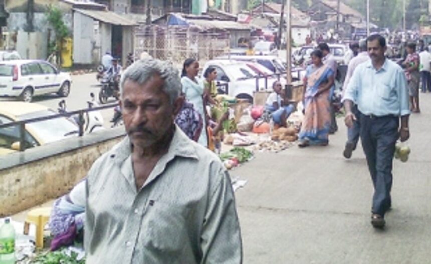 Ponda footpath vendors find space outside new market
