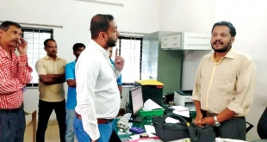 Ponda locals rally behind retrenched postal workers, urge MP Shripad to take up issue with Centre