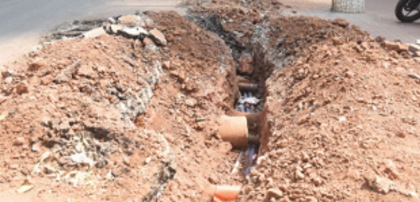 Ponda locals sick of roads being dug up for long-pending sewage project