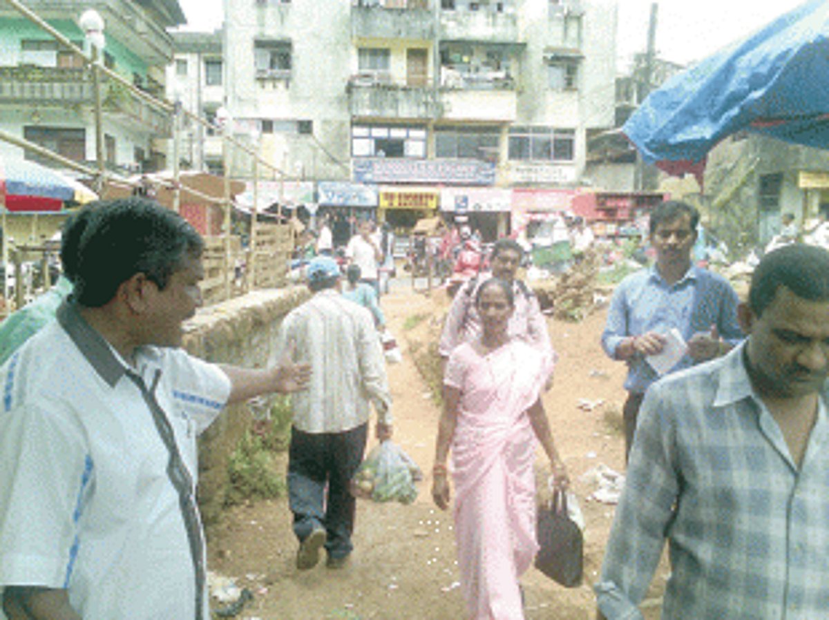 Ponda market vendors square off with PMC over several issues