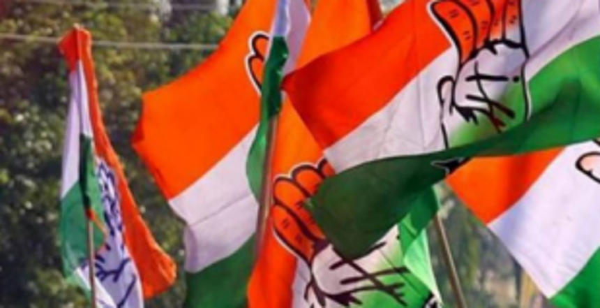 Ponda social worker joins Congress 1 Ponda social worker joins Congress