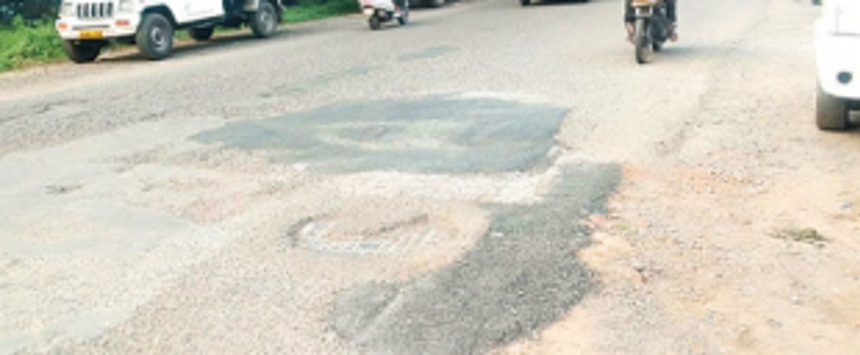 Pondaites want internal roads repaired before Election Code 1 Pondaites want internal roads repaired before Election Code