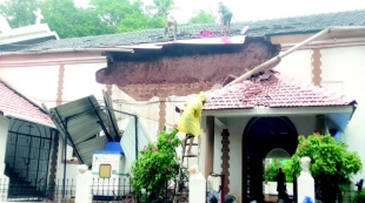 Ponda’s Mt Carmel Chapel portion of roof, wall collapses