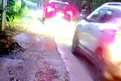 Ponda’s crumbling  roads dampen festive cheer, leave commuters in agony