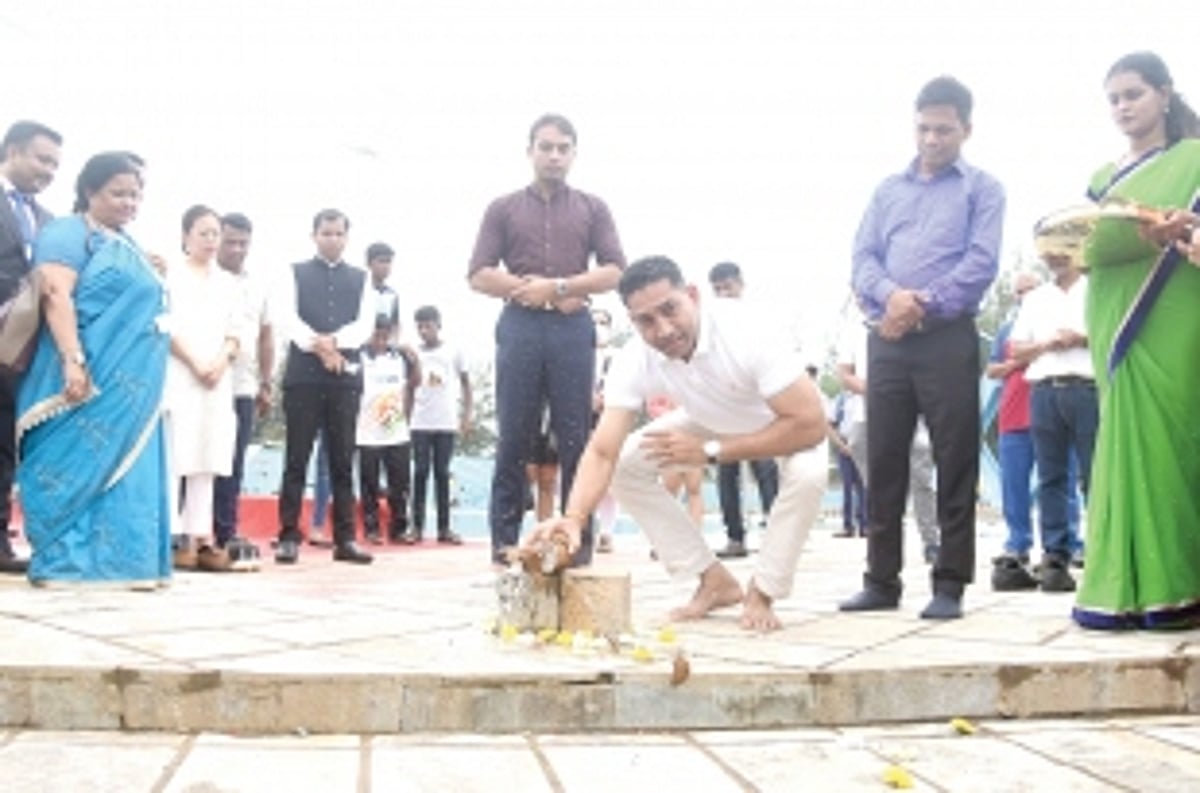 Pool reopened but snags may delay use