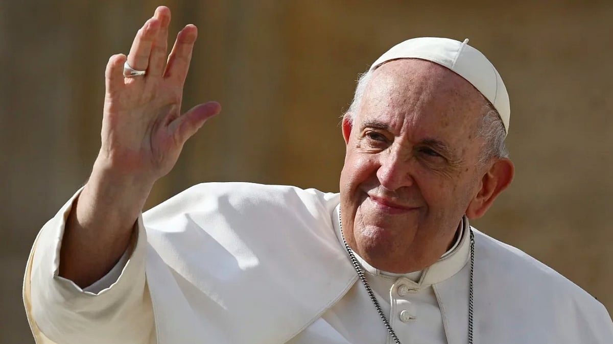 Pope Francis: A Historic Papacy — Timeline of Key Moments (2013–2025)