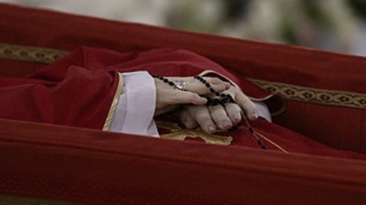 Pope Francis to Lie in State at St Peter’s Basilica Ahead of Saturday Funeral