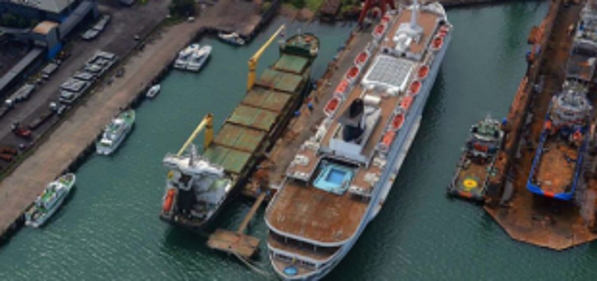 Port, dock workers worry about impact of Ports Act