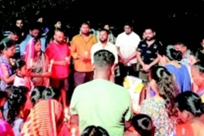 Port town residents hold candlelight vigil to protest against medical negligence