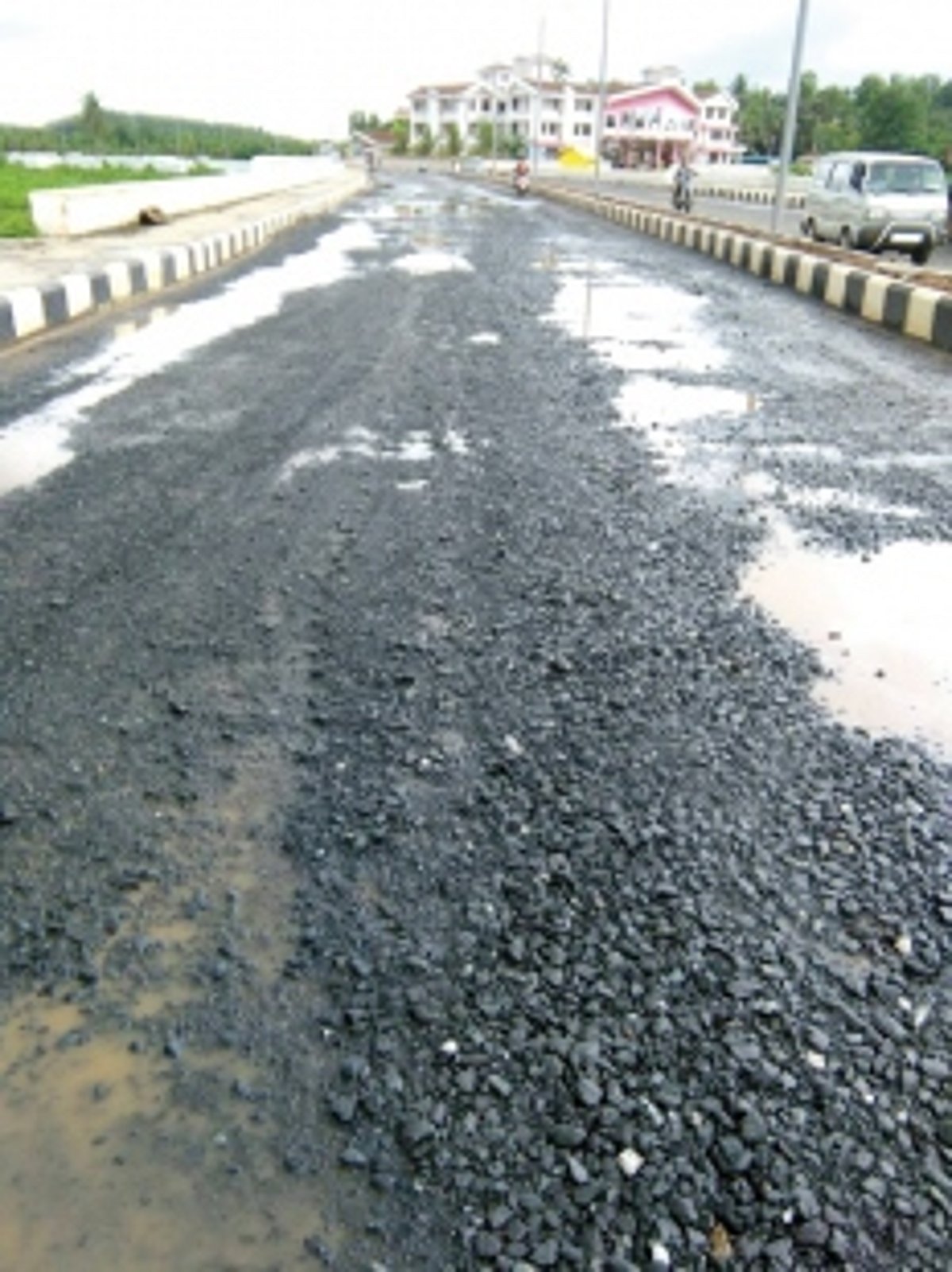 Portion of Margao-Chandor road washed away by rains