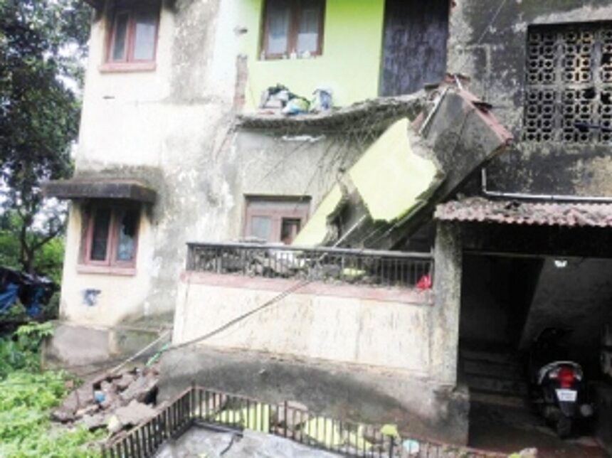 Portion of balcony at GMC quarters falls