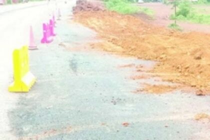 Portion of newly tarred road  gives way at Bethora-Borim NH