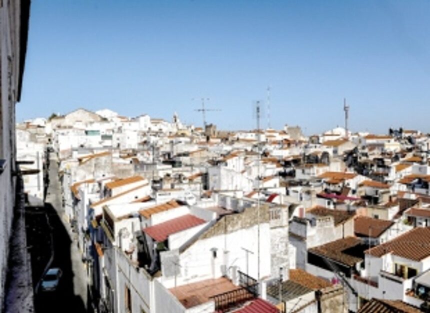 Portugal leases empty monasteries, forts to boost tourism