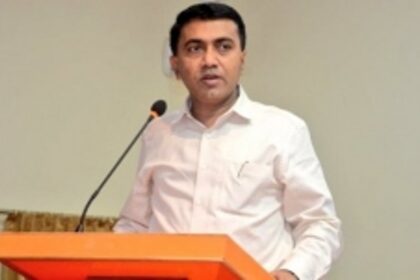 Portuguese looted Goa during their 400 year  rule, says CM Sawant