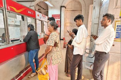 Post office staff need to buck up, focus on customer service
